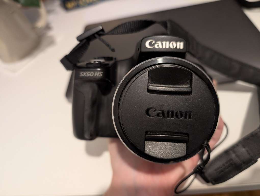 Canon PowerShot SX520 HS