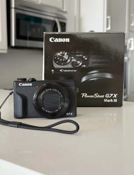 Canon G7X Mark III Powershot Camera