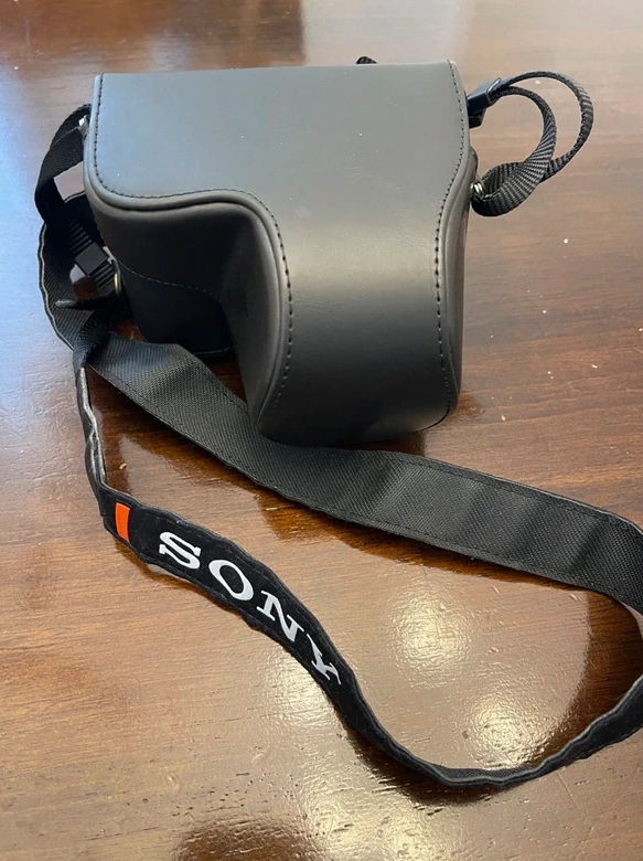 Sony α6400 mirrorless camera