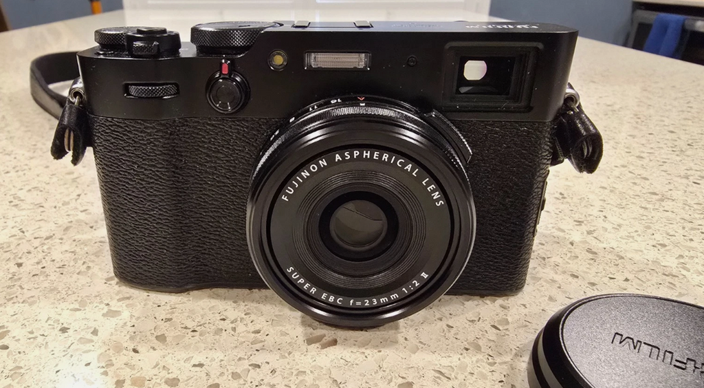 Fujifilm X100V