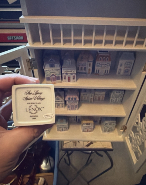 Lenox Spice with Case Spice Village