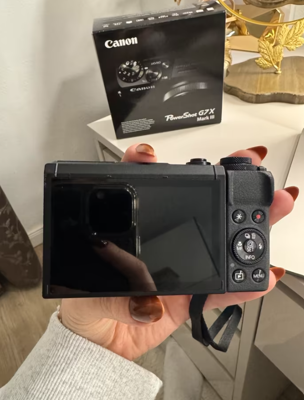 Canon PowerShot G7X Mark III